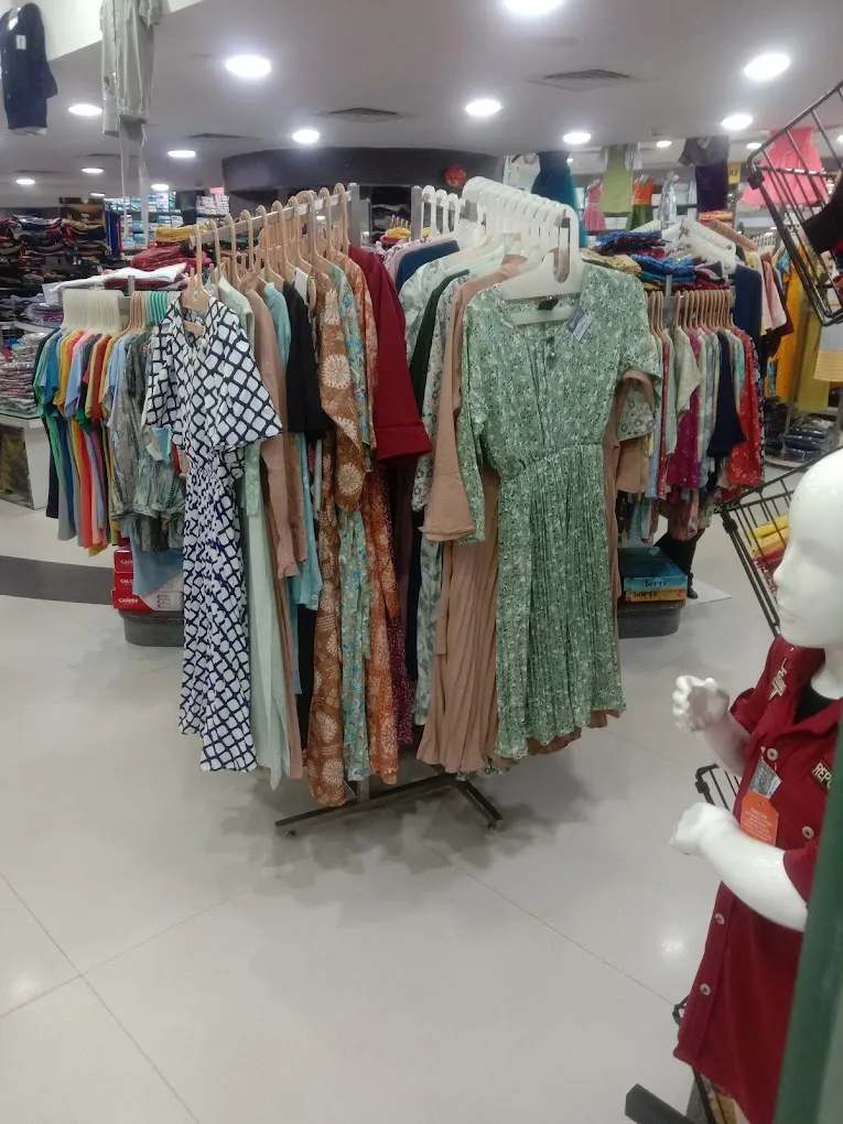 Ponnu Super Bazaar Avadi